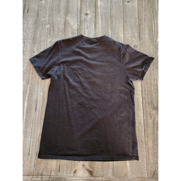 Kiss World Tour 77 Mens Black T-Shirt Size Medium 100% Cotton Vintage Style - Picture 4 of 4